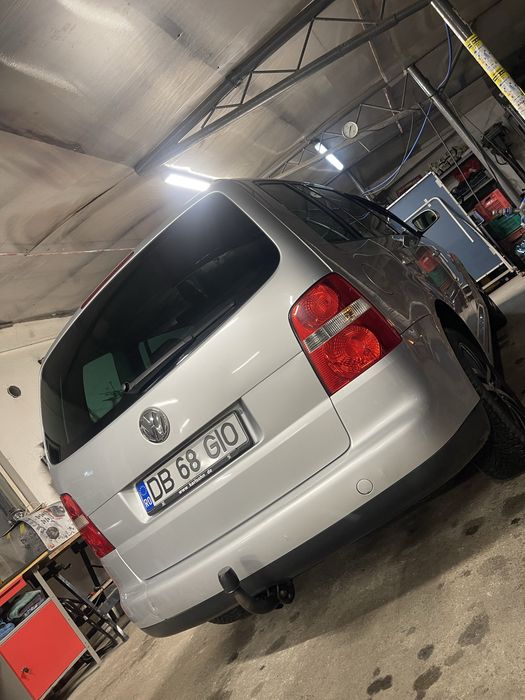 !!Volkswagen Touran de vanzare!!