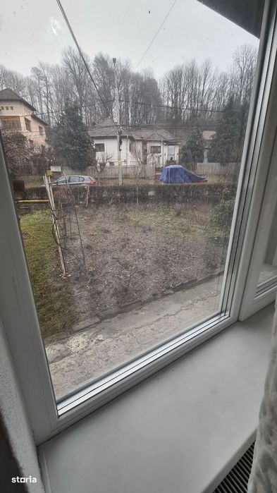 Apartament cu 2 camere de vânzare în Curtea de Argeș.