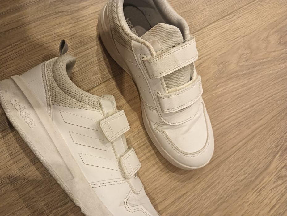 Adidasi copii adidas