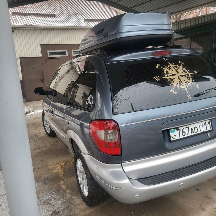 Крайслер Вояджер