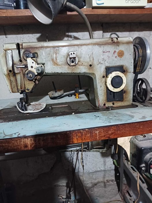 Промышленная Швейная машина для кожи