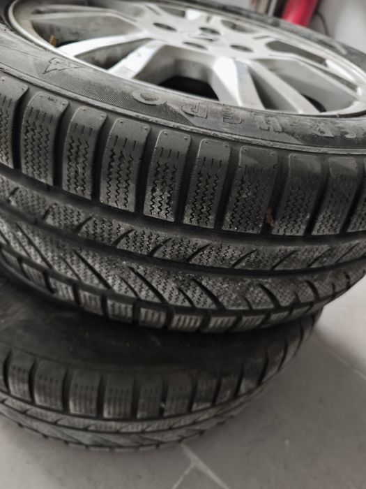 Гуми зимни 205/55/16
