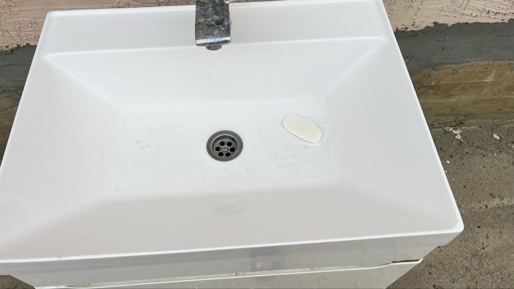 комплект ванной мебели