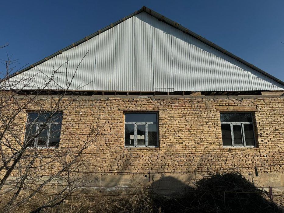 Уй сатылады. Асыката поселкасы