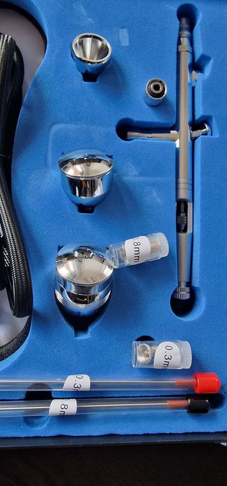 Аерограф двойнодействащ профи комплект