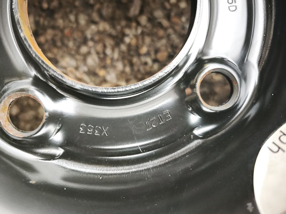 16" и 15" оригинални резервни гуми с джанти за Peugeot/Citroen.