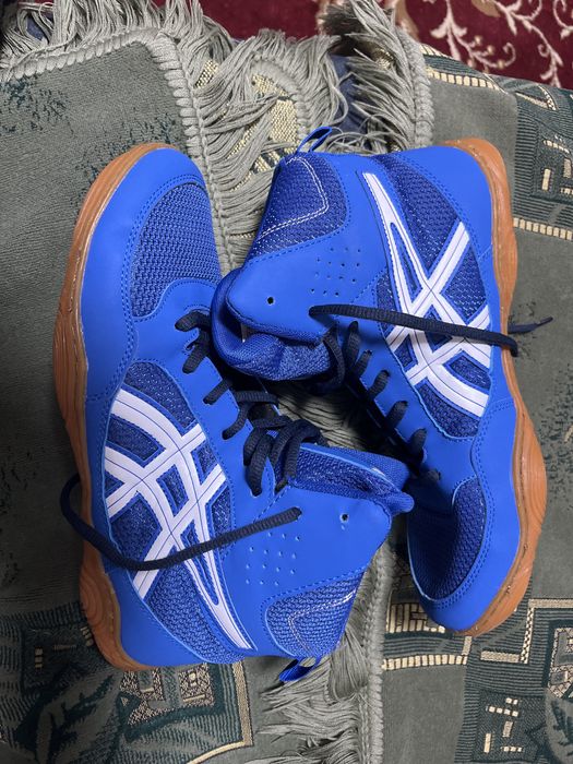 бартцовка новыйй не одеты