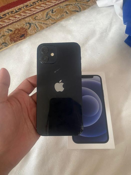 Айфон 12 сатылады