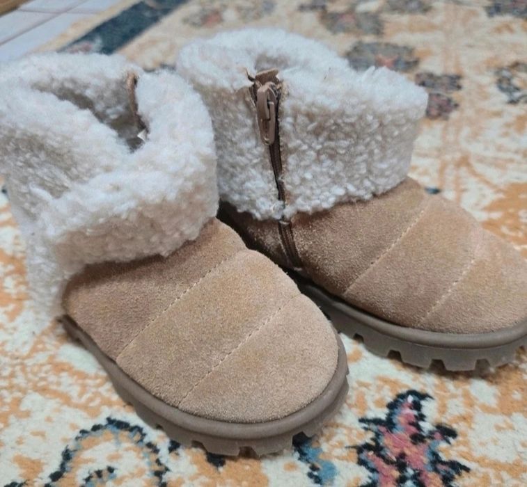 Ghetuțe Zara bebe