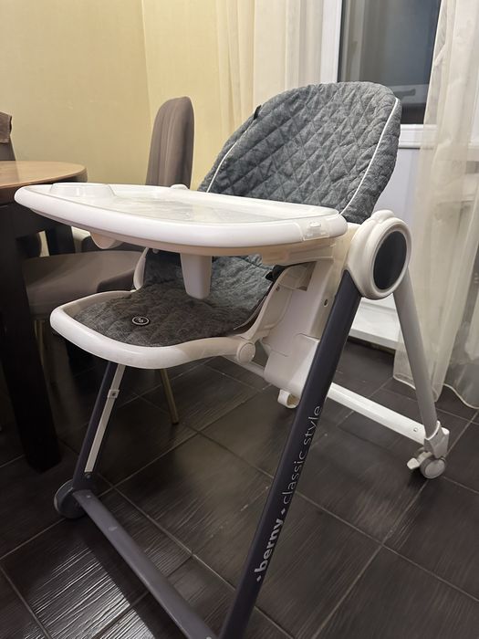 Столик для кормления