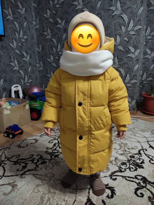 Продам детские куртки для девочки на 1-3 года.