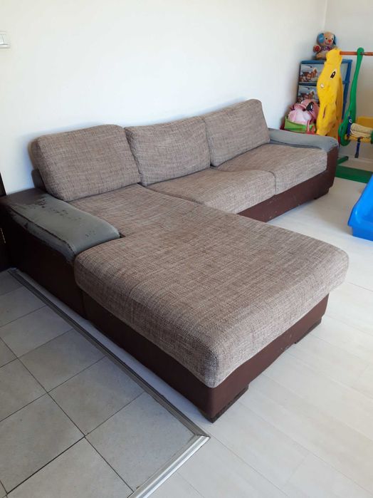 Ъглови дивани и канапета