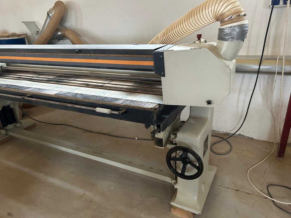 Masina pentru slefuire