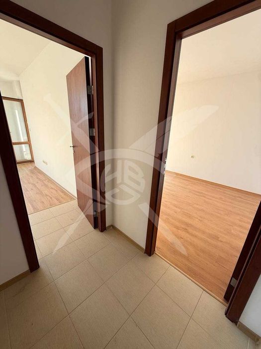 Продава се Двустаен апартамент в к.к. Слънчев бряг - 65 кв.м за 1200 €/кв.м - Снимка #1