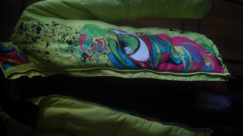 Лыжный костюм  продам