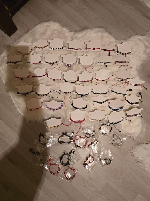 Vând bretari de mana.