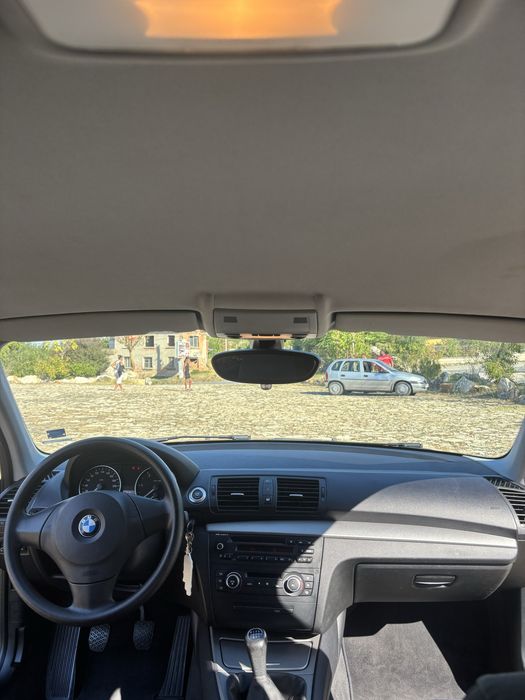 BMW 118d 2011 143кс