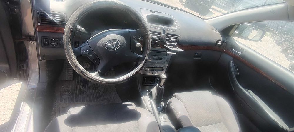 Toyota Avensis 2.0 d4d, Тойота Авенсис на части!!
Юни 2004