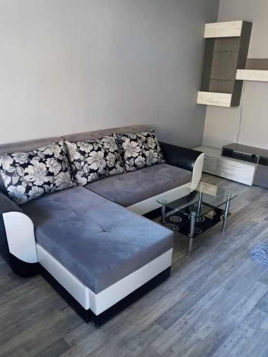 Дава се под наем Двустаен апартамент в София, Карпузица - 65 кв.м за 561 € - Снимка #1