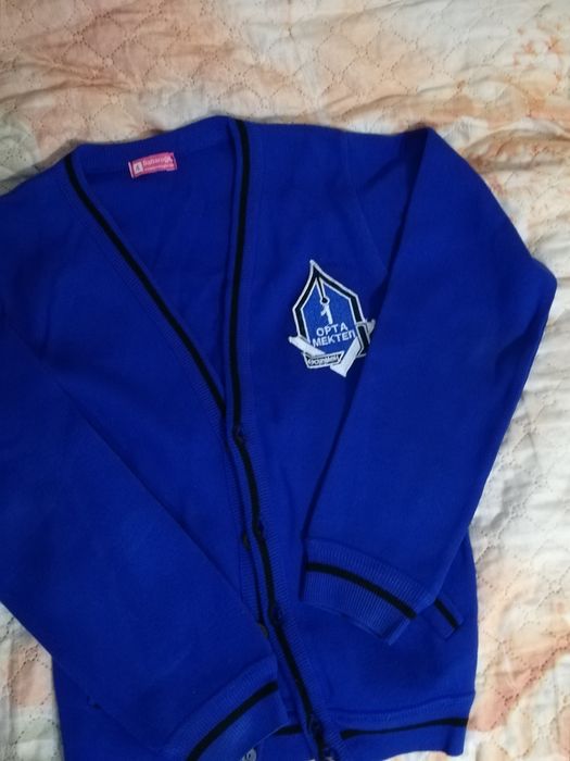 Продается школьная форма