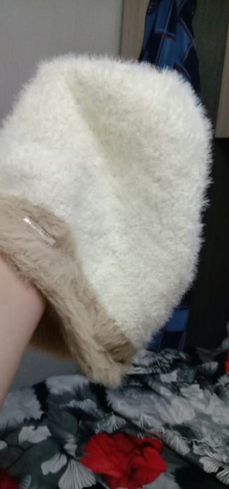 Продам шапку с шарфом