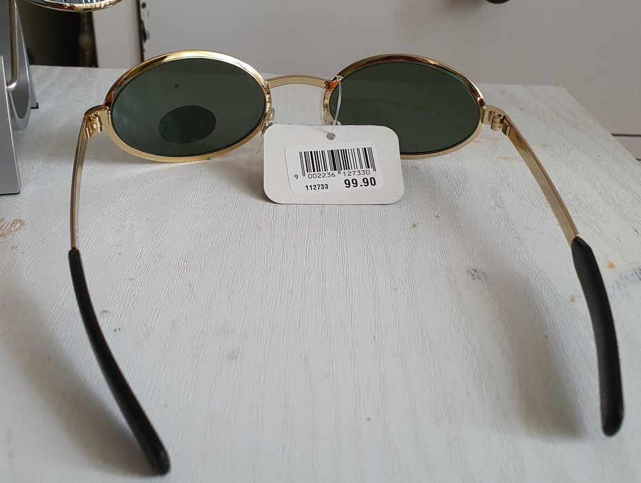 Ochelari de soare cu rame metalice aurii