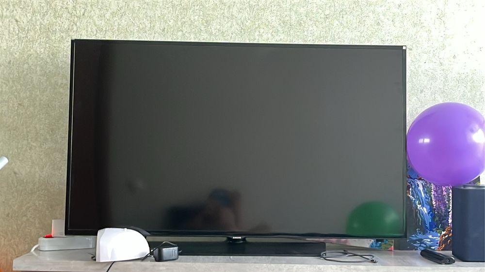 Продам телевизор Samsung