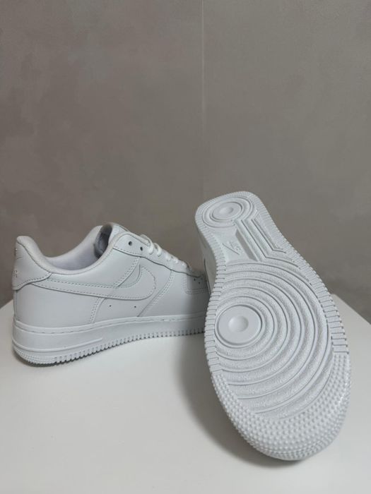 Nike air force 1 | triple white