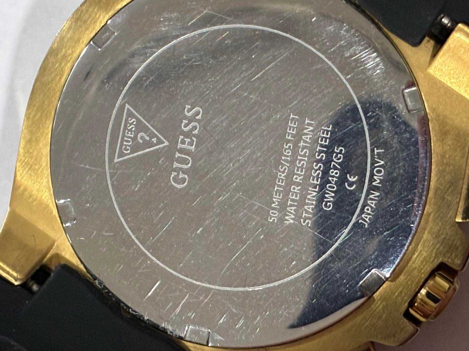 Часовник Guess GW0487G5