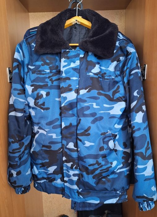Камуфляжка куртка