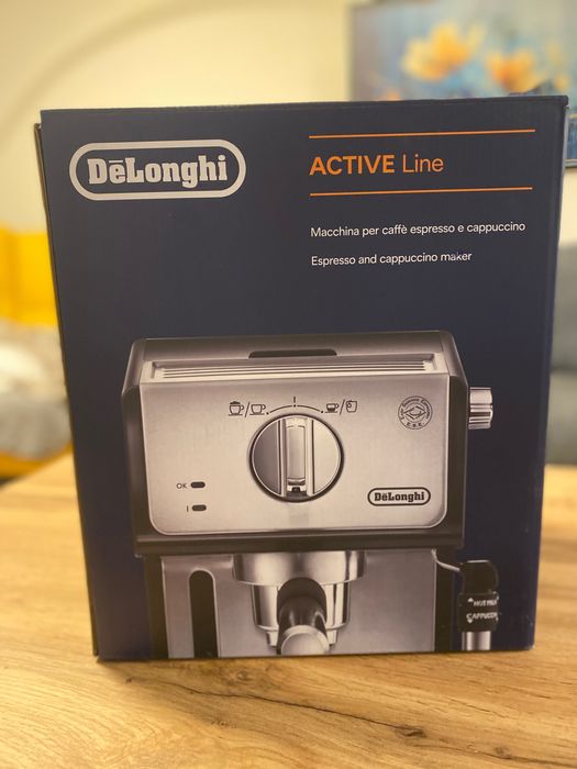 Кафе машина DeLonghi