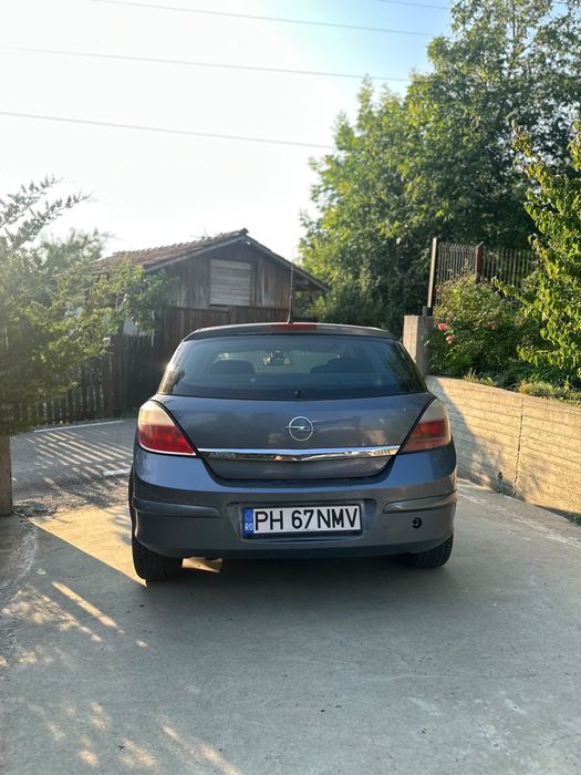 Opel Astra H  1.3