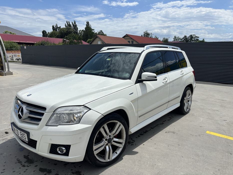 Vand mercedes alb