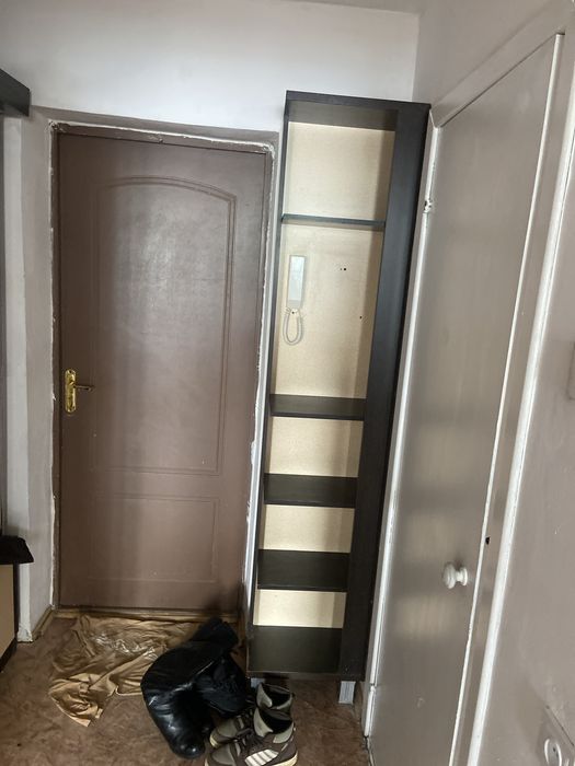Продам шкаф для прихожей