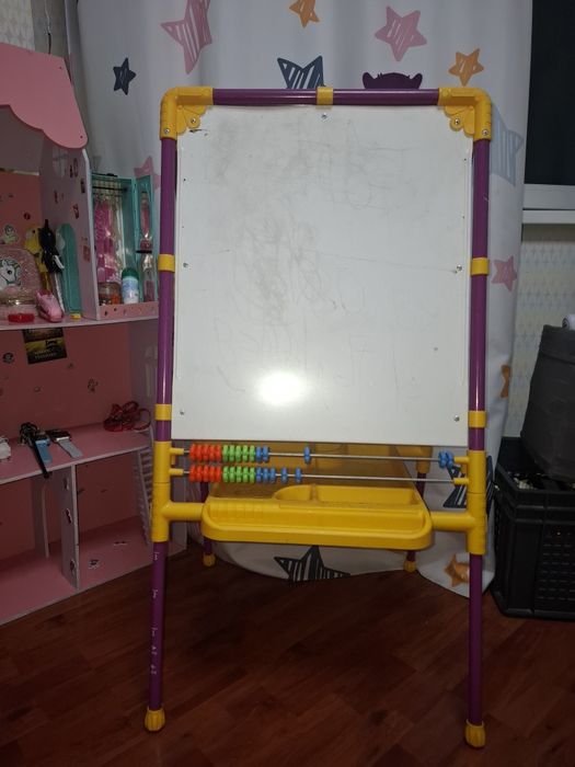 Мольберт Игрушки