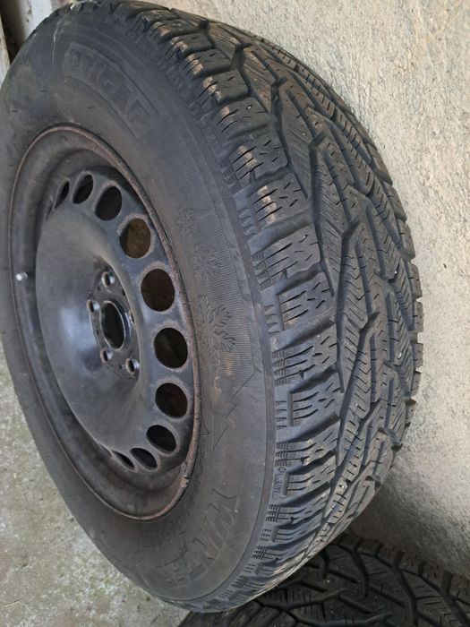 Roti de iarna VW Passat B8