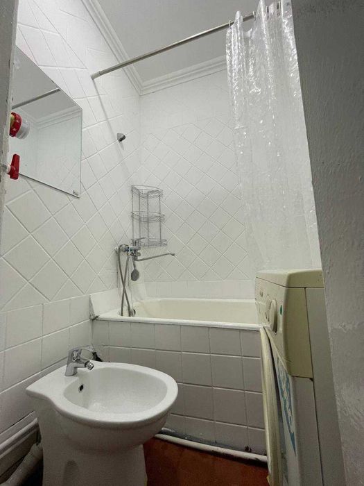 Аренда 2/3/4 Ориентир метро Тинчлик 60м2