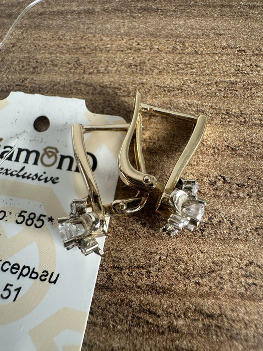 Золотые сережки 585