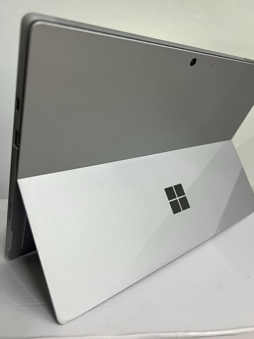 Планшет на Windows 10-11 Surface Pro 7+ plus i5-11gen 8gb 128-256 ssd