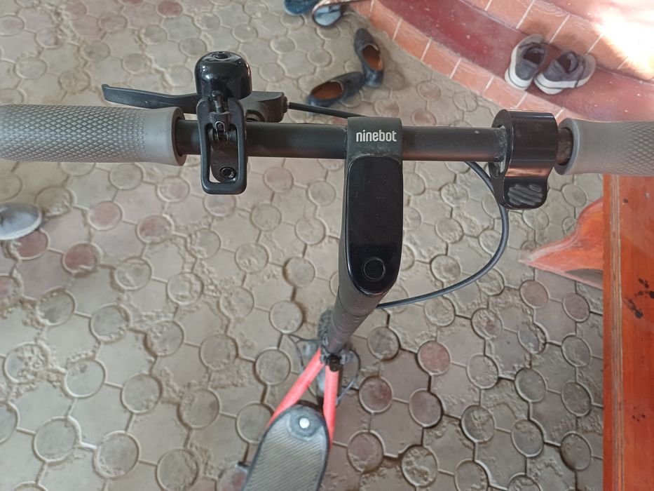 Электросамокат Ninebot d18