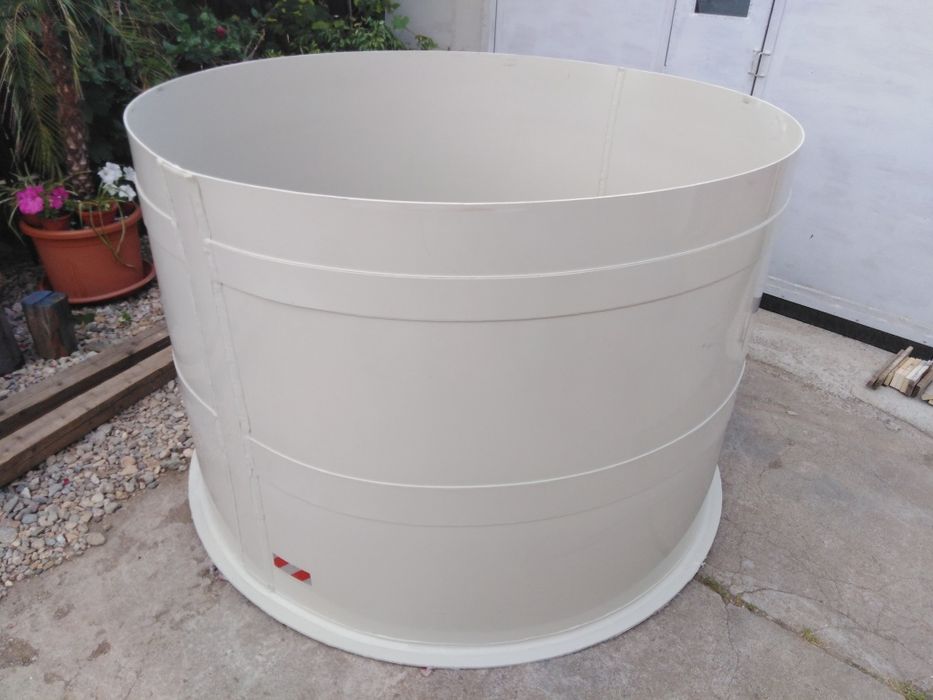 Cuve bazine fose rezervoare plastic