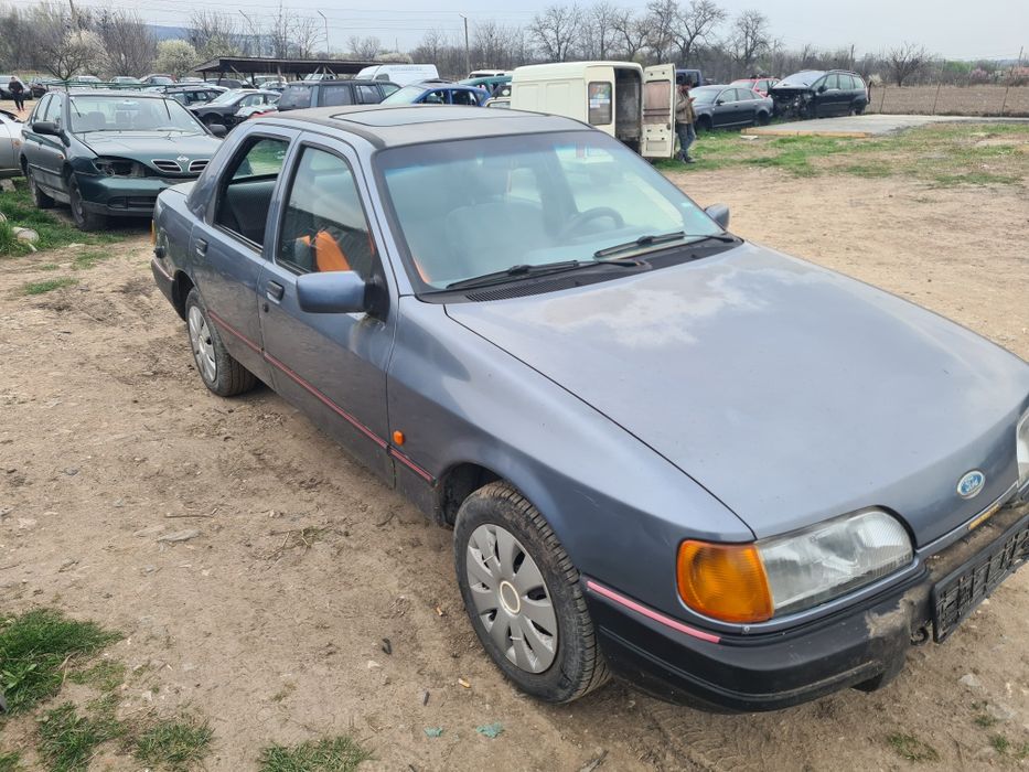 Форд Сиера 1.8,бензин на части. Ford Sierra.
