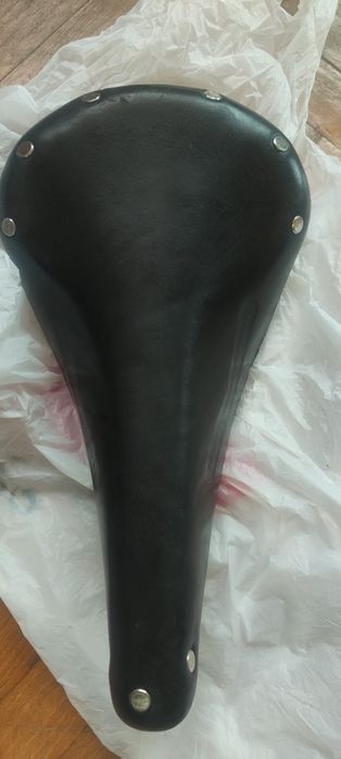 Две седалки/седалка  "Brooks" Cambium 17 кафява и "Brooks"prof.черна.