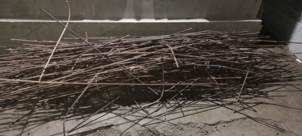 Арматура  сотилади