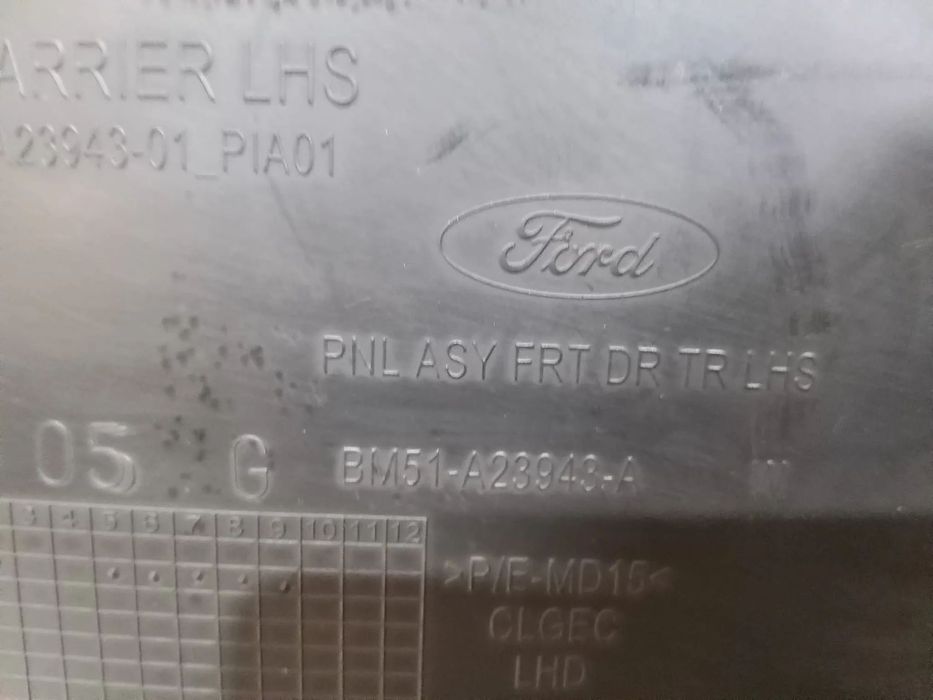 Fata tapiterie usa stanga fata ford focus 3 break bm51a23943a