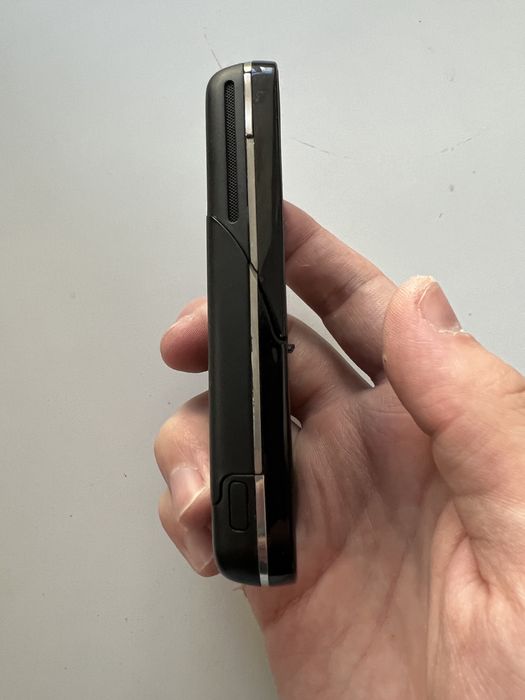 Nokia 8600 luna черный