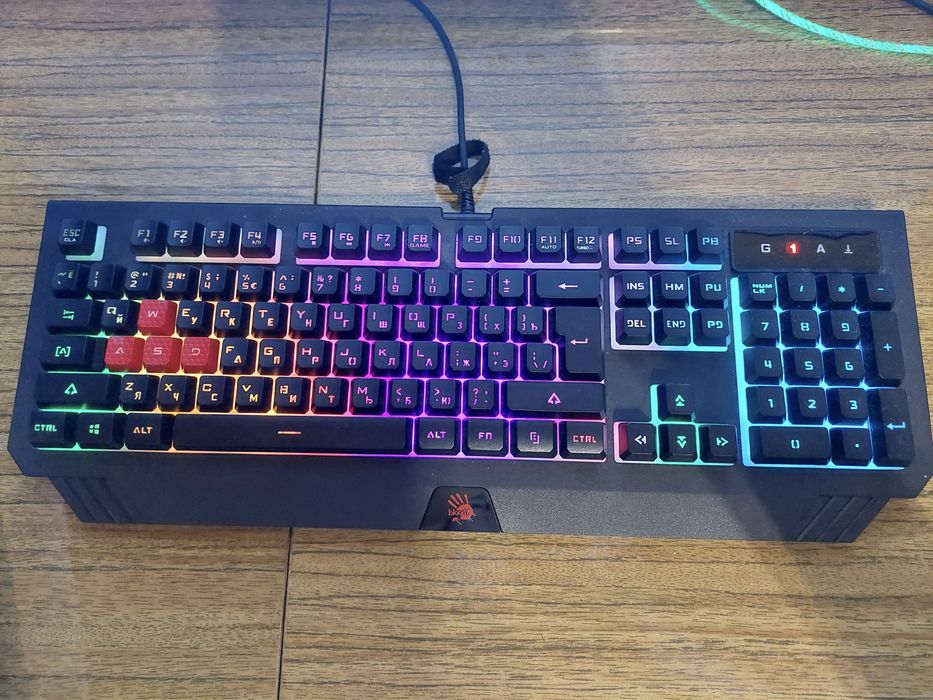Продам клавиатуру A4tech Bloody новую