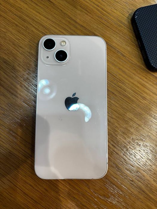 IPhone 13 продается