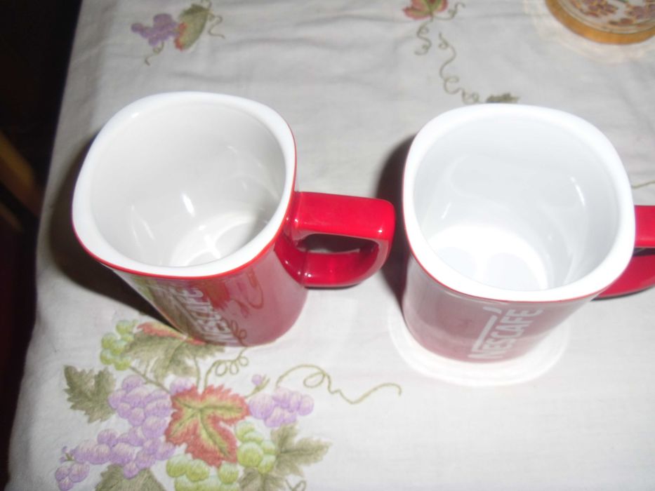 Nescafe ,cu fete, ed limitata