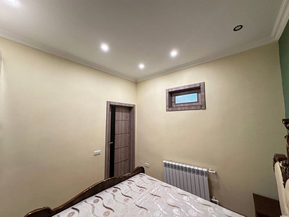 Сдается в аренду хорошая 2х ком.кв. Шаумяна.